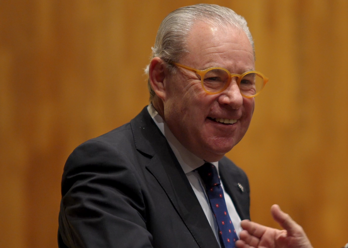 Dr. José Arimany Manso